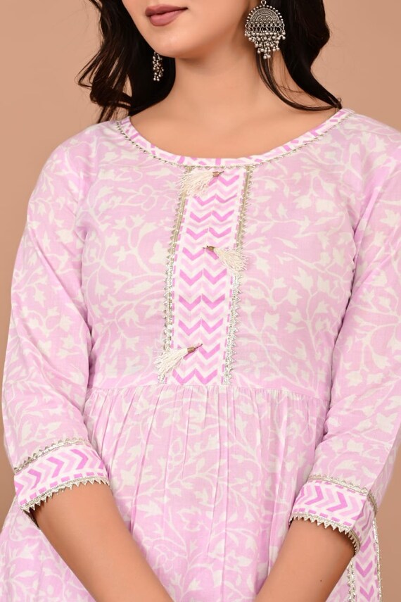 Buy Suti Long Naira Cut Kurti with 3/4Th Sleeve Multi Color Embroidery  Style with Bottom (17861_White_S) at Amazon.in