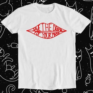 Speichern Sie das Drama für Ihre Mama getragen von Rachel Green Parodie feministische Muttertag Meme lustige Art Kultfilm Geschenk T-Shirt T639