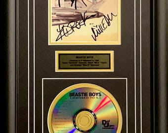 Korn「Self Titled」CDジャケット（5人全員サイン入り）｜Autograph