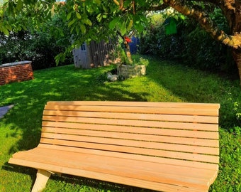 Banc de maison, banc de jardin, banc en bois, banc d'été, banc à lattes, banc suspendu, balançoire, chaise longue, chaise longue de jardin, banc d'extérieur, banc de soleil, mobilier de jardin.