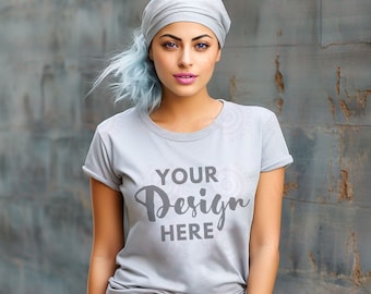 Gildan 5000 Mockup Ash Grey Modelo Mockup Gildan Shirt Camiseta Mockup 5000 Ash Grey Unisex Tee Mock Gildan Lifestyle Gildan 5000 Grey Mockup