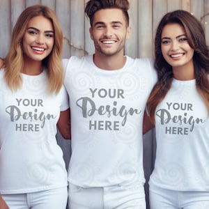 友人グループのモックアップ Bella Canvas 3001 ホワイトファミリー 空白の白いTシャツ 兄弟モデルモックアップ 若者のTシャツ 友人のTシャツモックアップ