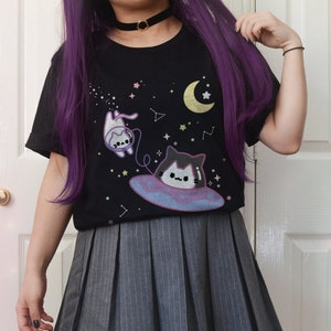 Kawaii Space Cats Shirt, Cute UFO Cat T Shirt, Galaxy Astronaut Kitty Tee for Cat Lover, Starry Aesthetic Celestial Alien Cat T-shirt Gift