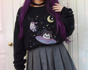 Kawaii Space Cats Sweatshirt, Cute UFO Cat Sweater, Galaxy Astronaut Kitty Jumper for Cat Lover, Starry Aesthetic Celestial Alien Cat Crew