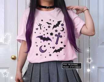 Pastel Goth Kawaii Bat Shirt Harajuku Starry Creepy Cute T Shirt Yami Kawaii Alternative Aesthetic T-shirt Spooky Stars and Cross Bat Tshirt