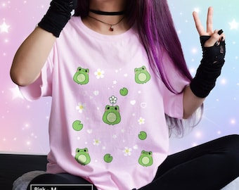 Harajuku Kawaii Frog Shirt Celestial Cute Cottagecore Garden Frog T-shirt Pastel Aesthetic Tee for Frog Lover Gift Forestcore Flower Tshirt