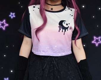 Pastel Goth Crop Top Yami Kawaii Trippy Moon Cropped Shirt Starry Creepy Cute Fairy Kei Pink Gradient Aesthetic Crop T-Shirt Yume Kawaii Top