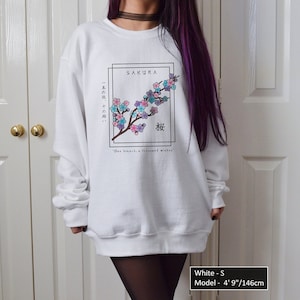 Pastel Cherry Blossom Japanese Aesthetic Sweatshirt Multicolor Sakura Flower Sweater for Japan Lover Vaporwave Retro Jfashion Streetwear Top