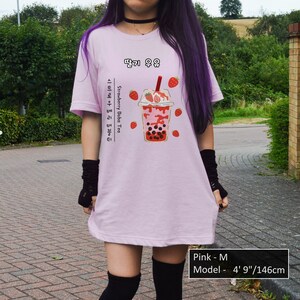 Korean Strawberry Milk Bubble Tea, Soft Cute T-shirt Kawaii aesthetic tee, Oversized Korean fashion Streetwear, Tapioca Boba Kpop lover Gift