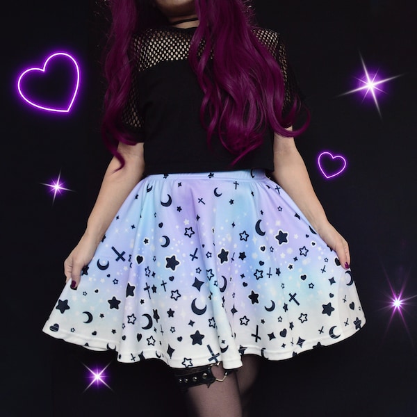 Pastel Goth Skater Skirt Gradient Yami Kawaii Flare Skirt Creepy Cute Purple Blue Circle Skirt for Women Celestial Star Plus Size Mini Skirt