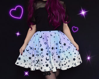 Pastel Goth Skater Skirt Gradient Yami Kawaii Flare Skirt Creepy Cute Purple Blue Circle Skirt for Women Celestial Star Plus Size Mini Skirt