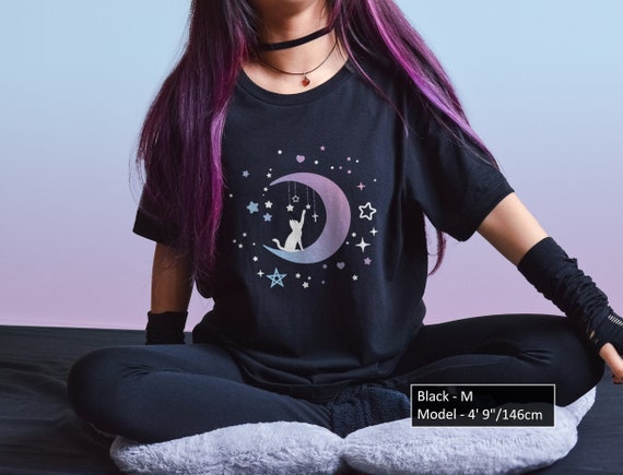 Pastel Goth Moon Cat Shirt Soft Cotton Light Tee Starry Night Kawaii Aesthetic T-shirt  for Cat Lover Cute Lunar Kitty Tee Streetwear Gift