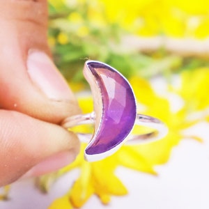 Halbmond Amethyst Ring, 925 Sterling Silber Ring, Halbmond Ring, Mond Carving Ring, Februar Birthstone Ring, Geschenk für Sie