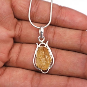 Raw Citrine Necklace, 925 Silver Pendant, Citrine Pendant, Raw Stone Pendant, Healing Crystal Necklace, Gift for Her, Raw Citrine Jewelry