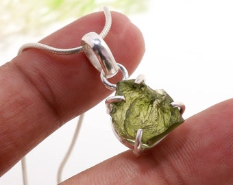 Collar de moldavita auténtica, moldavita genuina, collar de moldavita en plata de ley, cristal curativo, piedra de transformación y crecimiento espiritual