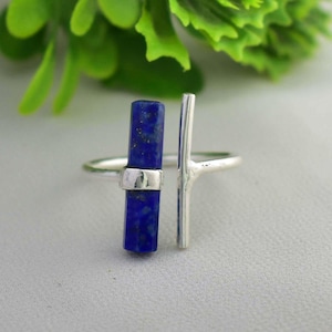 Raw Lapis Lazuli Ring, 925 Sterling Silver, Handmade Gemstone Jewelry, Minimalist Blue Stone, September Birthstone, Gift For Her, Love Ring