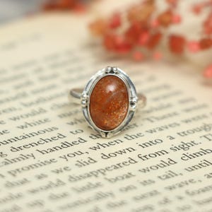 Natural Sunstone Ring, Designer Oval Cabochons Ring, 925 Solid Silver, Healing Crystal Ring, Orange Gemstone Ring, Christmas Gifts
