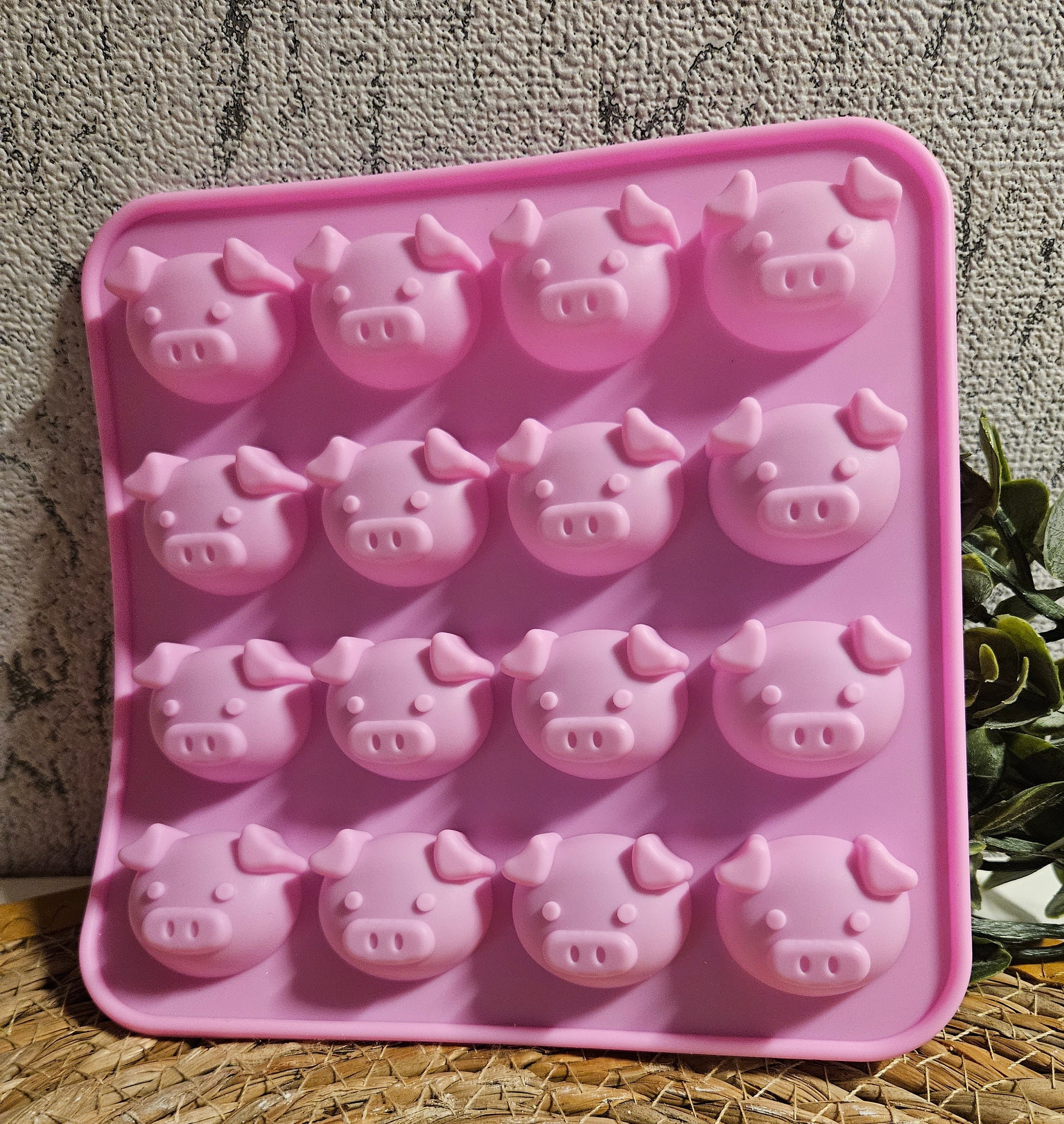 Produktbild von Silikonform Schwein,Silikonformen Gießformen Schwein,3D Liebe Silikonform Schweinchen Gipsformen Zum Gießen Frühling Gießformen Silikon Gießform Schweinchen Glücksbringer