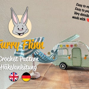 Furry Flinn Trailer/Wohnwagen Crochet Pattern English & Deutsch