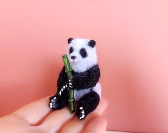 PICCOLO PANDA realista OOAK en miniatura 1:12 escolpito.