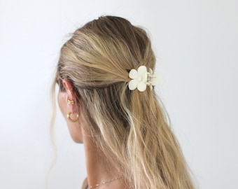 Mini Blooming Haarklammer | Flower hair clip | Haarkralle | weiß | Festival | Blumenform | Daily Schmuck | Geschenk  | minimalistisch