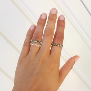 Dalmatiner Jaspis Perlenring | Statementring | Spiritualität | Naturschmuck | handmade | Geschenk für Sie | gefleckter Ring | Leo Perlenring