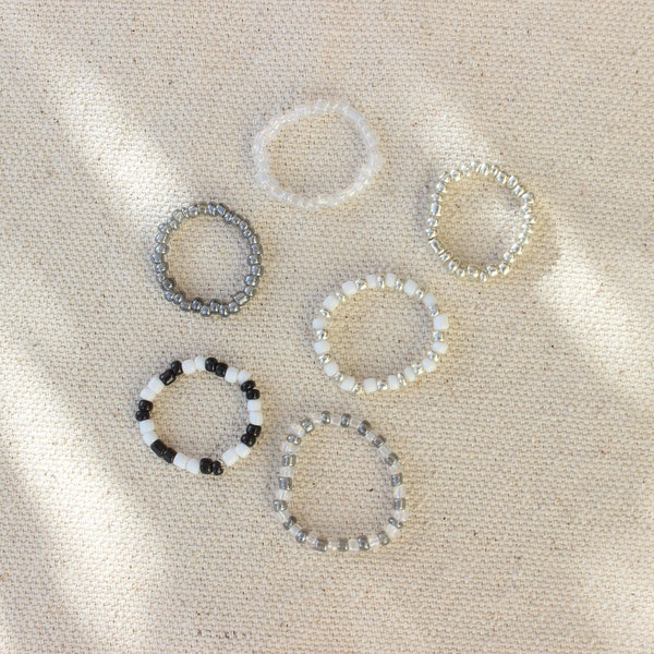 Süße Perlenringe | Stapelringe | minimalistisch | Glasperlen | Strandschmuck | beach jewellery | Freundschaftsringe | Perlenschmuck | boho
