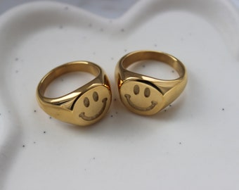 Smiley Ring | 18 Karat Vergoldung | Edelstahl | Glücksbringer | Freundschaftsring | wasserfest | happy face | Geschenk Beste Freundin