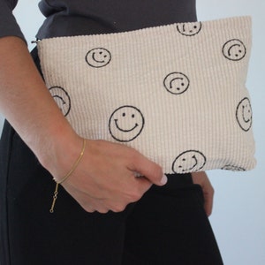 Smiley Kosmetiktasche Cordbeutel Kulturbeutel Smiley Bag vintage Tasche Must-Have 100% Cord beige Smiley-Print Bild 1