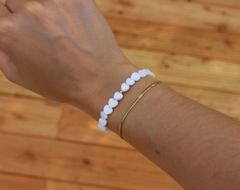 Perlmutt Herzchen Perlenarmband | Armkette | Süßwasserperlen | minimalistisch | Armschmuck | Sommer | boho | Stretcharmband | Herzform