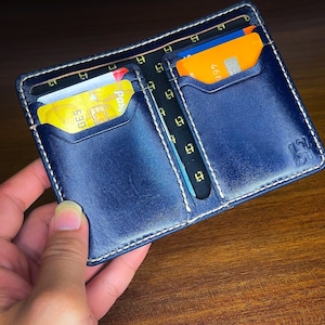 gepersonaliseerde minimalistische portemonnee marineblauwe plantaardig gelooide leren portemonnee dubbele creditcard portemonnee slanke kaarthouder voor echtgenoot cadeau voor papa