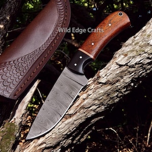 Handgefertigtes Kürschner Jagdmesser aus Damast-Stahl | Holzgriff | Personalisiert | Weihnachten | Neujahr | Geburtstag das beste Geschenk für ihn, Sohn, Vater