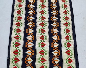 Handgewebter indischer Dhurrie-Teppich aus Baumwolle, traditioneller Punjabi-Flachgewebebodenteppich, Boho-Ethno-Wohnkultur