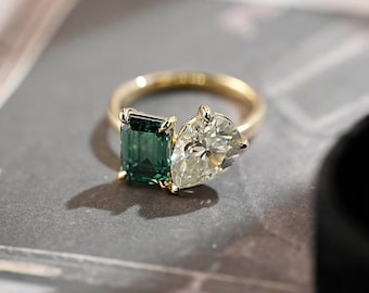 Anillo de compromiso "Toi Et Moi" con moissanita en forma de pera y esmeralda, anillo de bodas de moissanita de dos piedras para ella, anillo de moissanita verde, regalos de aniversario