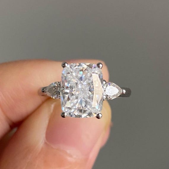 3Ct Taglio Rotondo Vero Moissanite Solitario Tinta Halo Ciondolo 14K 3Ct Taglio Rotondo Vero Moissanite Solitario Tinta Halo Ciondolo 14K