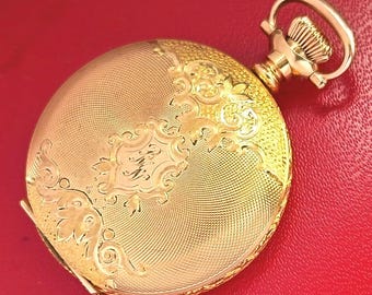 Made in USA Waltham wind up Pocket Ladies watch very rare