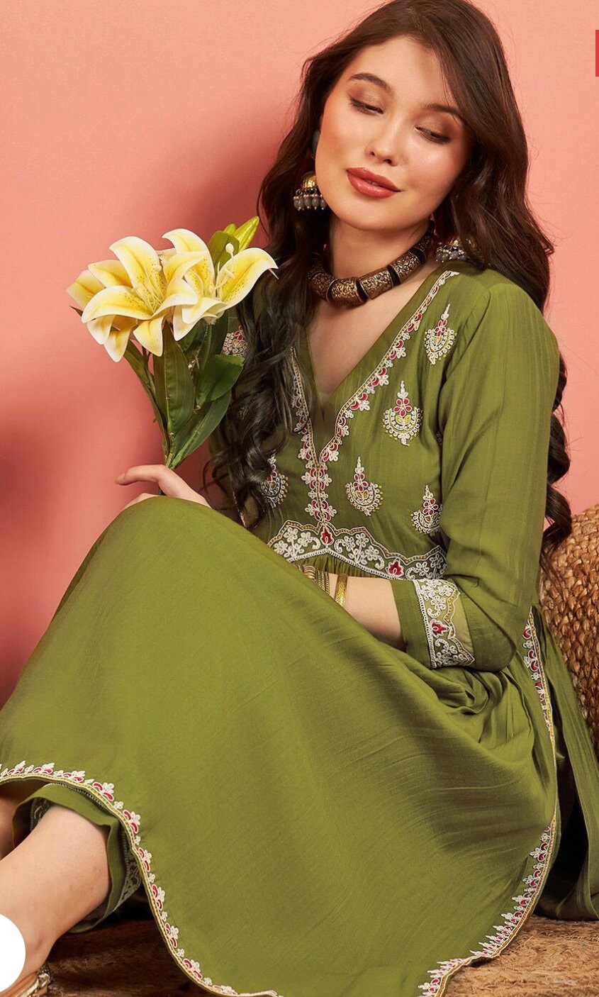 Women's Green Floral Embroidered Bell Sleeve Lace A-Line Kurta