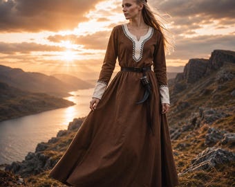 Vikingkleding in zandkleur – Natuurlijke vroegmiddeleeuwse kleding van katoen met borduurwerk | LARP & Re-enactment