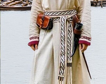 Viking Dress Natural/Red