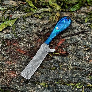 Hand Forged Damascus Steel Bull Cutter Knife with sheath, Best Gift For Men, Pocket Knives, Camping Knives, , WESTERN Knives