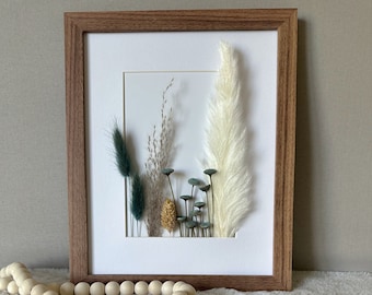 Home Decor / Dried Wildflowers / Handmade Craft / Natural Floral Frame / Gift for Her / Shelf Decor / Housewarming Gift/ Boho Picture Frame