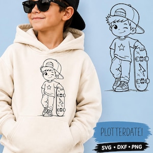 Può includere: Una felpa con cappuccio beige con una grafica a linee nere di un personaggio che fa l'occhiolino, indossa un berretto da baseball e una maglietta con una stella, in piedi accanto a uno skateboard. L'immagine include il testo PLOTTERDATEI e i formati SVG, DXF, PNG.