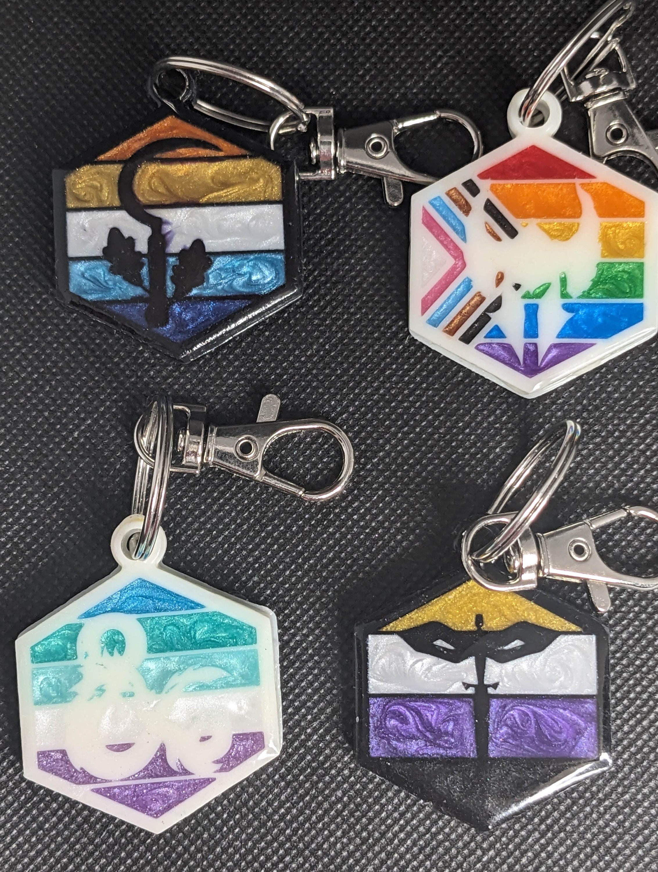 Custom D&D Pride Keychain 1.5