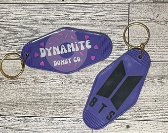 Porte-clés de style motel vintage Dynamite Donut Co.