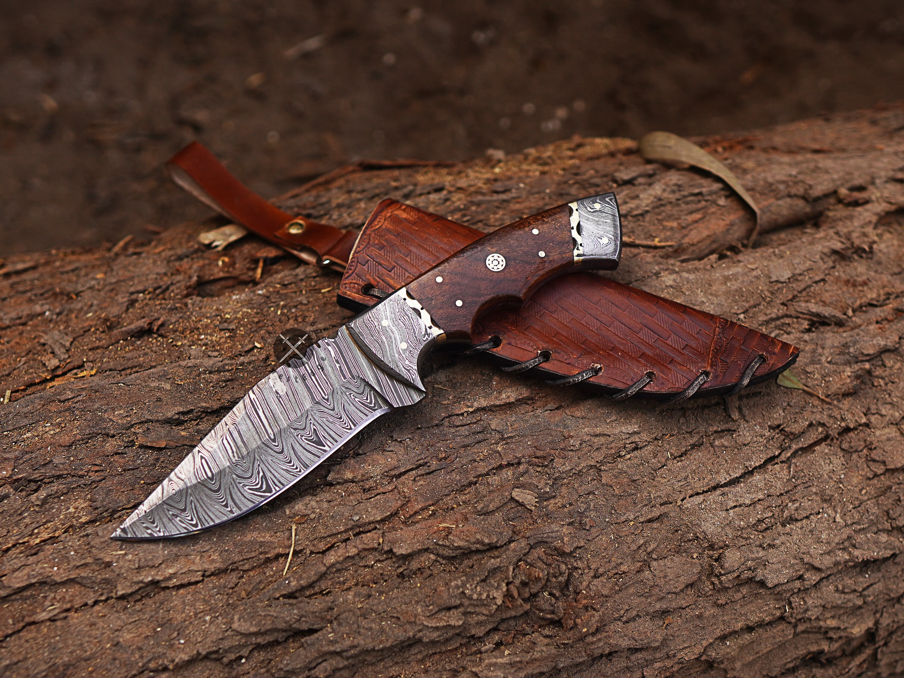 Premium Damascus Steel Skinning Knife for Outdoor Adventures
