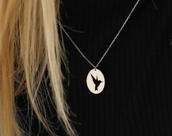 14k Gold Oval Humming Bird Cutout Necklace ∙ Minimalist Bird Charm Jewelry ∙ Best Friend Gift Ideas ∙ Birthday Gift for Her ∙ Christmas Gift