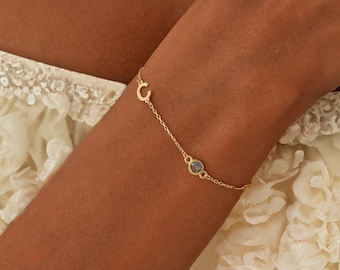 Aangepaste geboortesteenarmband in goud, eerste geboortesteenarmband voor vriendin, briefarmband met geboortesteen, cadeaus bruidsmeisje
