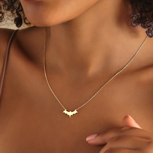 14k Gold Halloween Bat Charm Necklace ∙ Dainty Bat Halloween Jewelry ∙ Minimalist Halloween Gifts for Her ∙ Tiny Bat Charm ∙ Silver Rose Bat