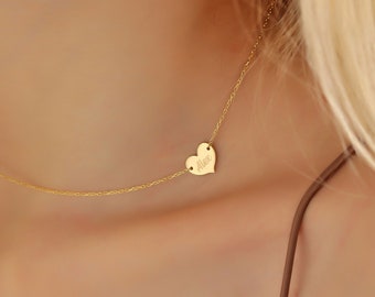 14k Gold personalisierte Name Datum Herz Halskette ∙ Minimalist Choker Herz Anhänger ∙ Geschenk für Geschwister ∙ Geschenk für Mama ∙ Geschenk für Sie