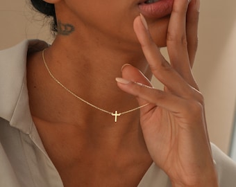 Gold Dainty Cross Necklace, Dainty Minimalist Cross Pendant, Cross Necklace For Women, Christmas Gift, Christening gift, Gift for Mom